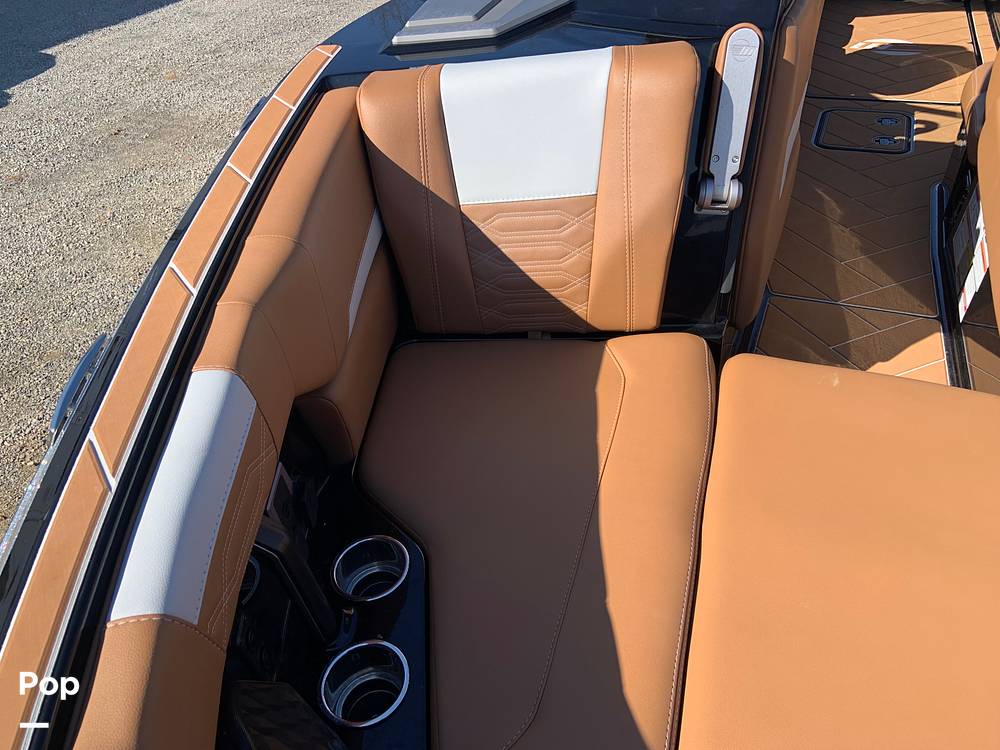 Slide: The Image of Malibu Wakesetter 26 LSV 2023 - 13735685