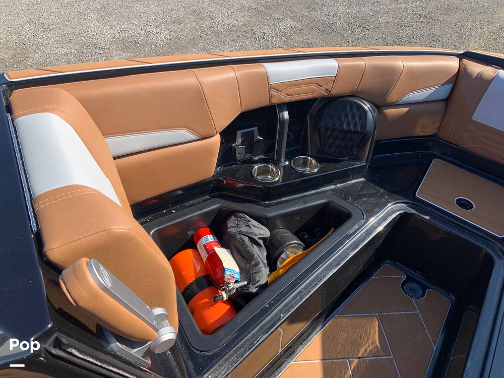 Slide: The Image of Malibu Wakesetter 26 LSV 2023 - 13735698