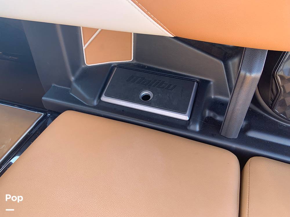 Slide: The Image of Trash Can - 13735705