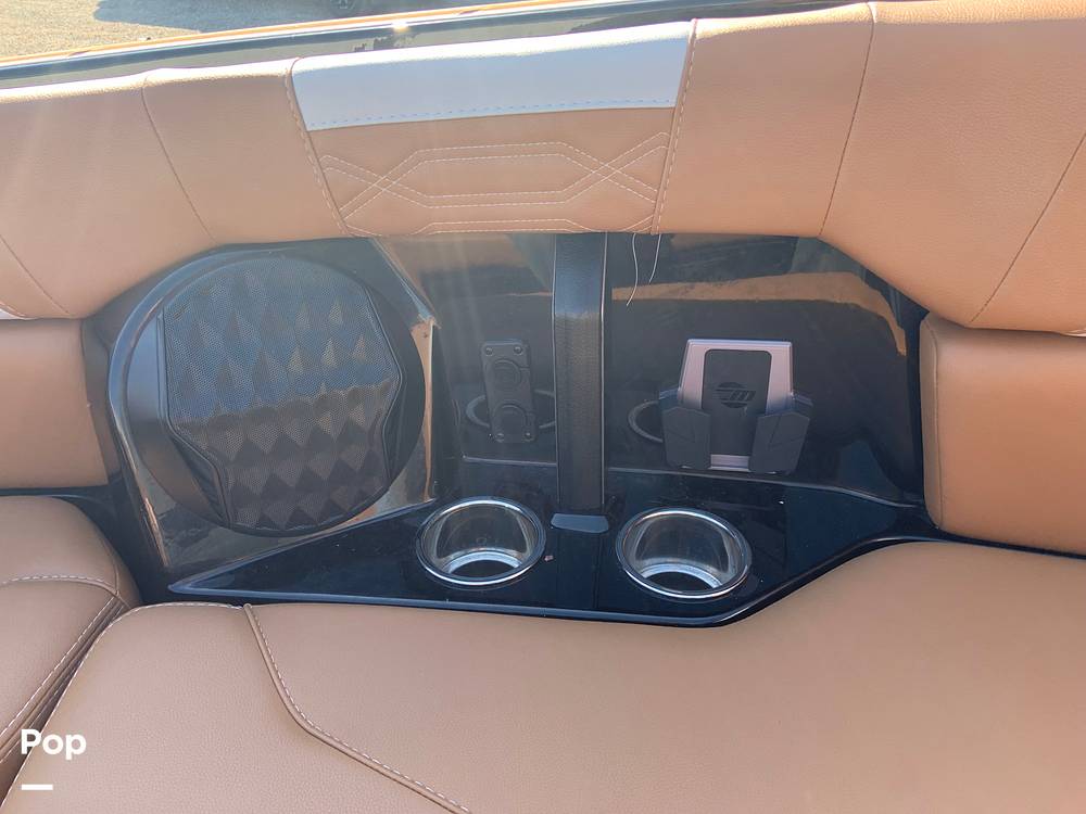 Slide: The Image of Malibu Wakesetter 26 LSV 2023 - 13735707