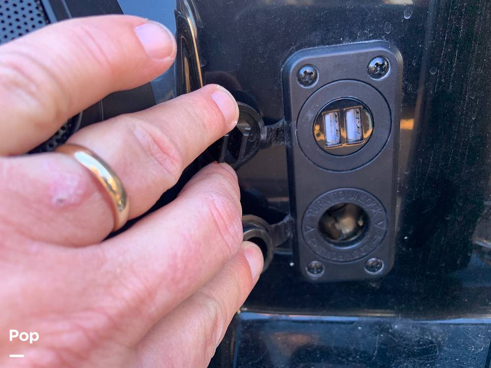 Slide: The Image of USB Charging Port - 13735708