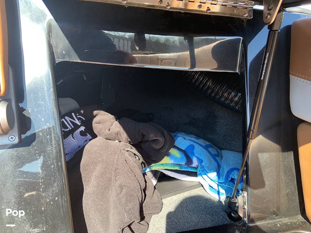 Slide: The Image of Malibu Wakesetter 26 LSV 2023 - 13735710