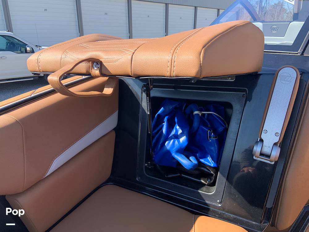 Slide: The Image of Malibu Wakesetter 26 LSV 2023 - 13735711