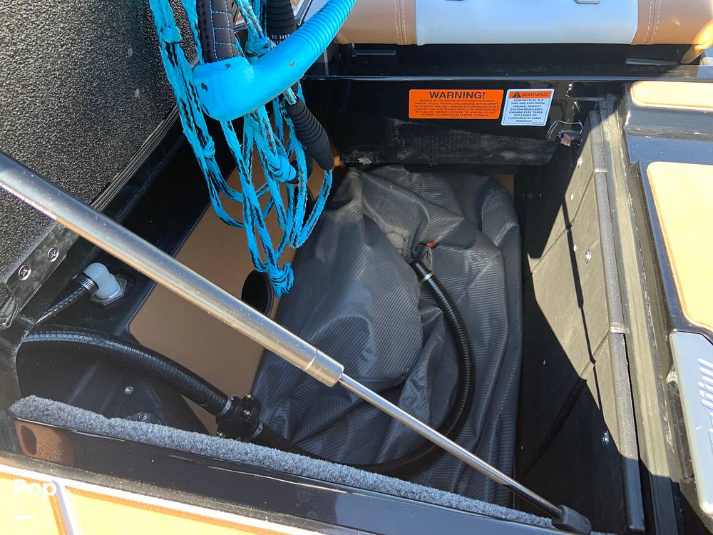 Slide: The Image of Malibu Wakesetter 26 LSV 2023 - 13735757