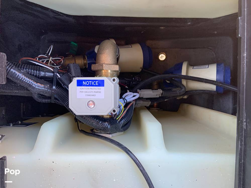 Slide: The Image of Malibu Wakesetter 26 LSV 2023 - 13735761