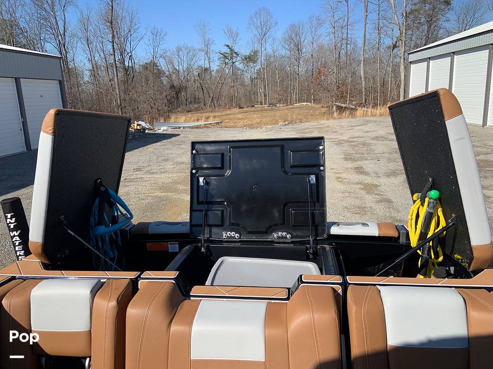 Slide: The Image of Malibu Wakesetter 26 LSV 2023 - 13735763