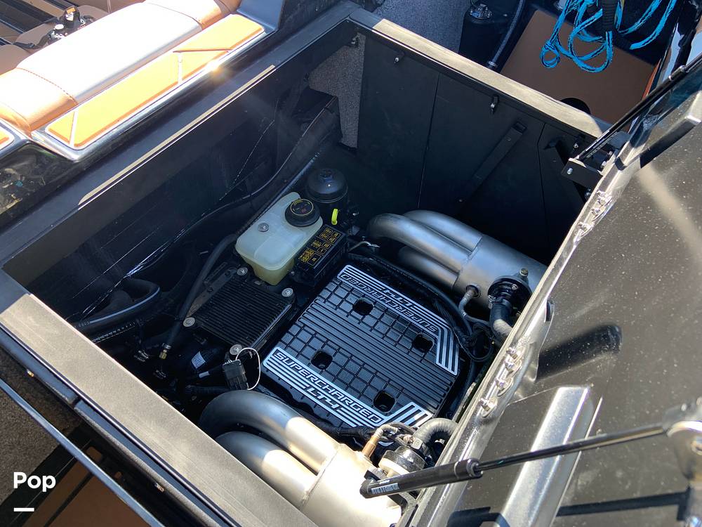 Slide: The Image of Malibu Wakesetter 26 LSV 2023 - 13735774