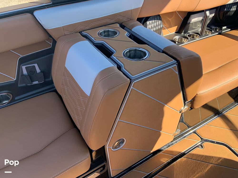 Slide: The Image of Malibu Wakesetter 26 LSV 2023 - 13735783