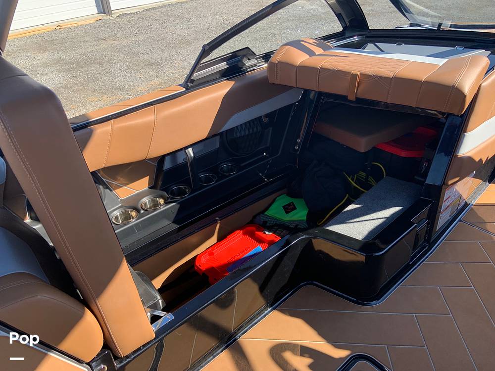 Slide: The Image of Malibu Wakesetter 26 LSV 2023 - 13735786