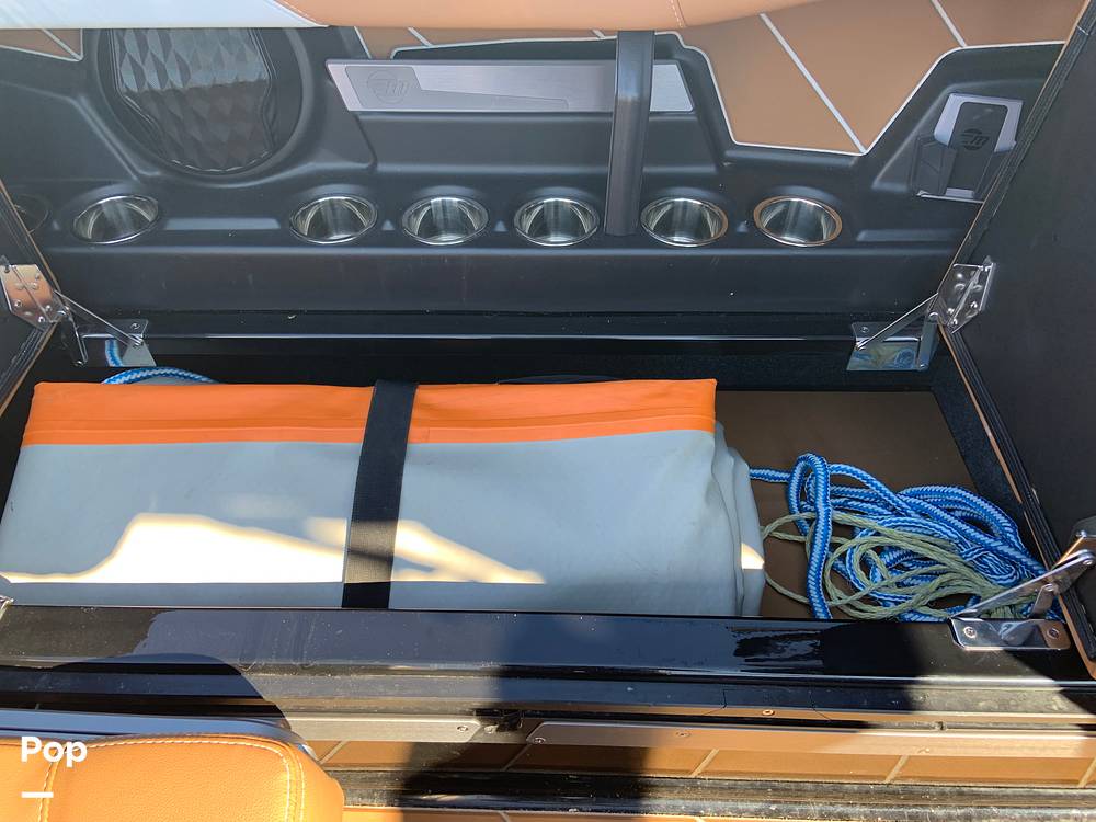 Slide: The Image of Malibu Wakesetter 26 LSV 2023 - 13735805