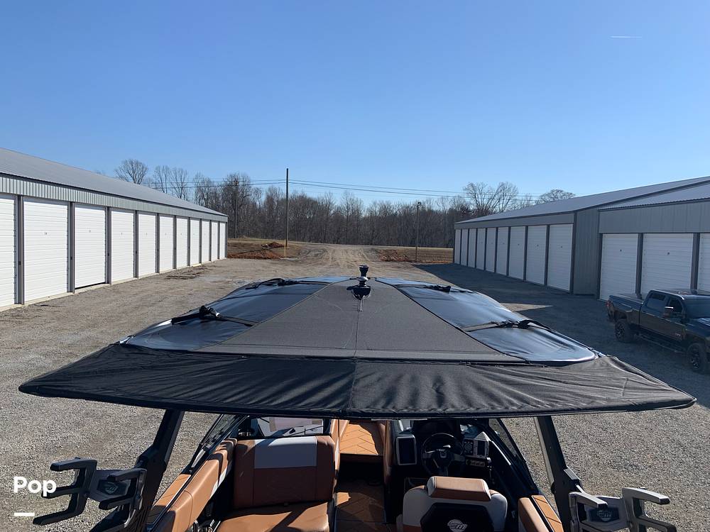 Slide: The Image of Extended Bimini - 13735807