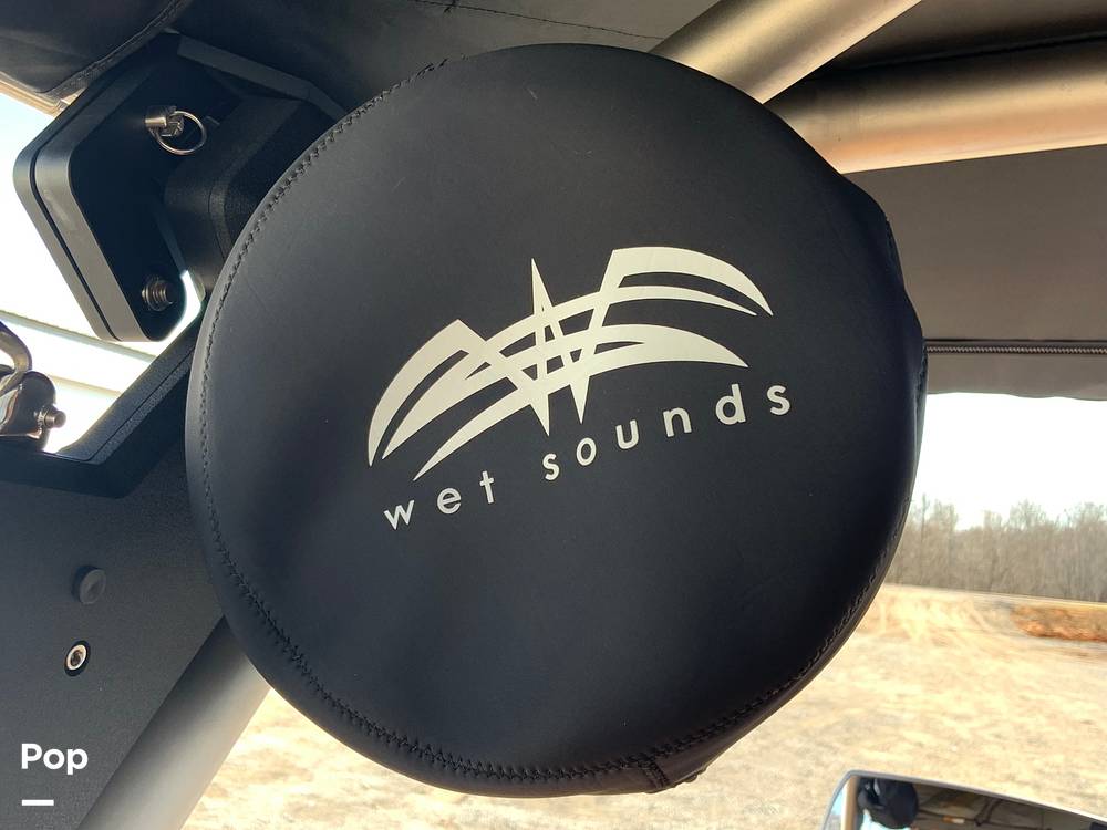 Slide: The Image of Malibu Wakesetter 26 LSV 2023 - 13735815