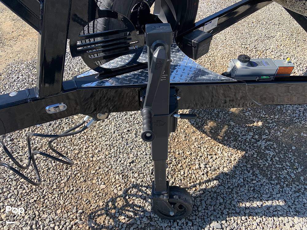 Slide: The Image of Malibu Wakesetter 26 LSV 2023 - 13735829