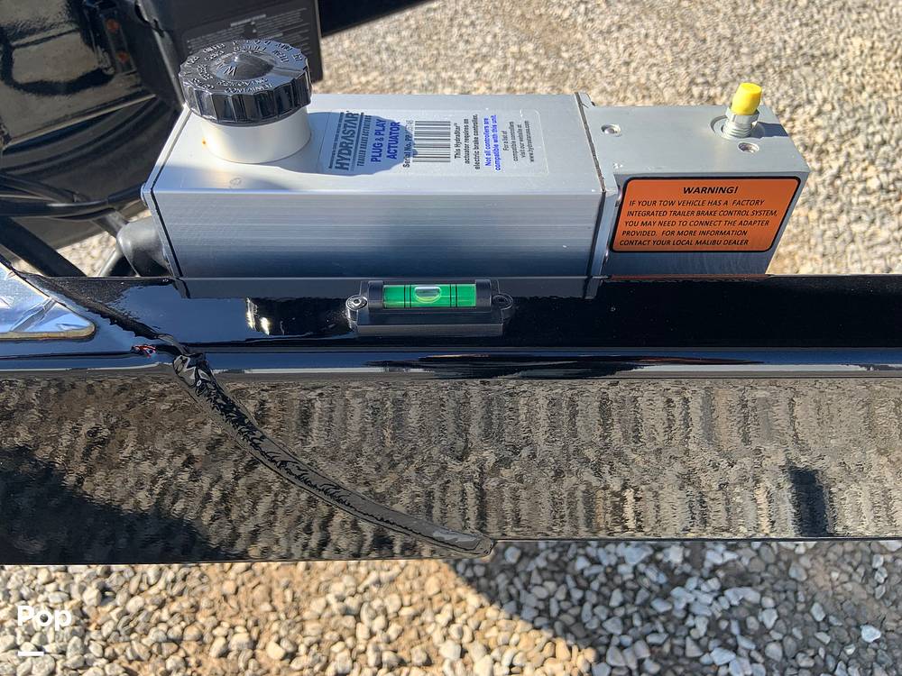 Slide: The Image of Malibu Wakesetter 26 LSV 2023 - 13735830