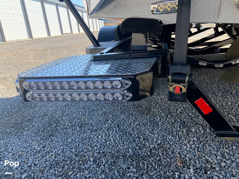 Slide: The Image of Malibu Wakesetter 26 LSV 2023 - 13735837