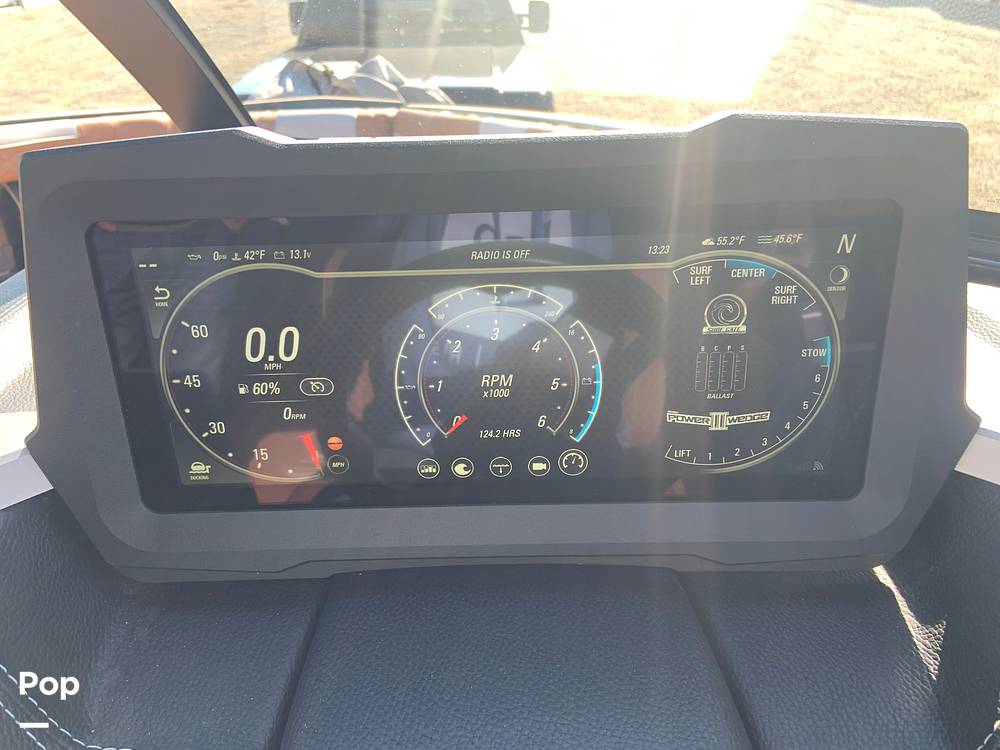 Slide: The Image of Malibu Wakesetter 26 LSV 2023 - 13738579