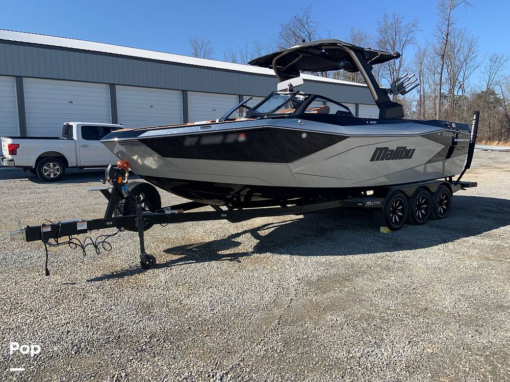 Slide: The Image of Malibu Wakesetter 26 LSV 2023 - 13733846