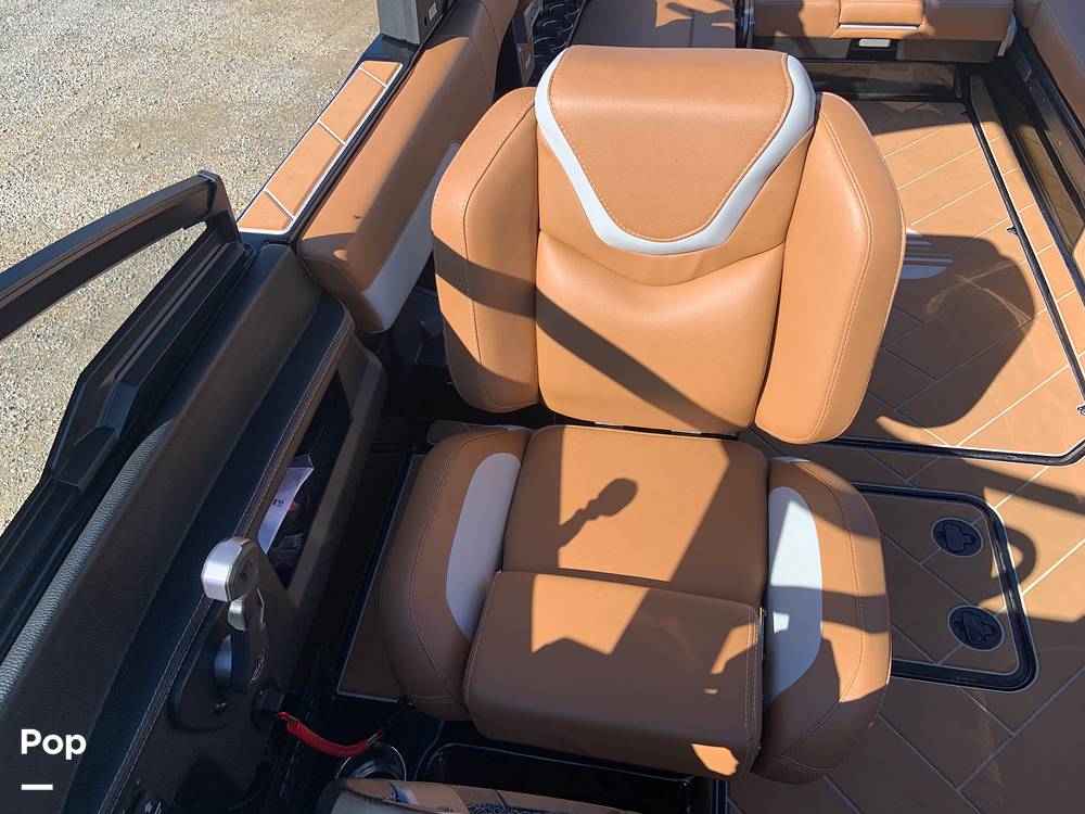Slide: The Image of Malibu Wakesetter 26 LSV 2023 - 13735650