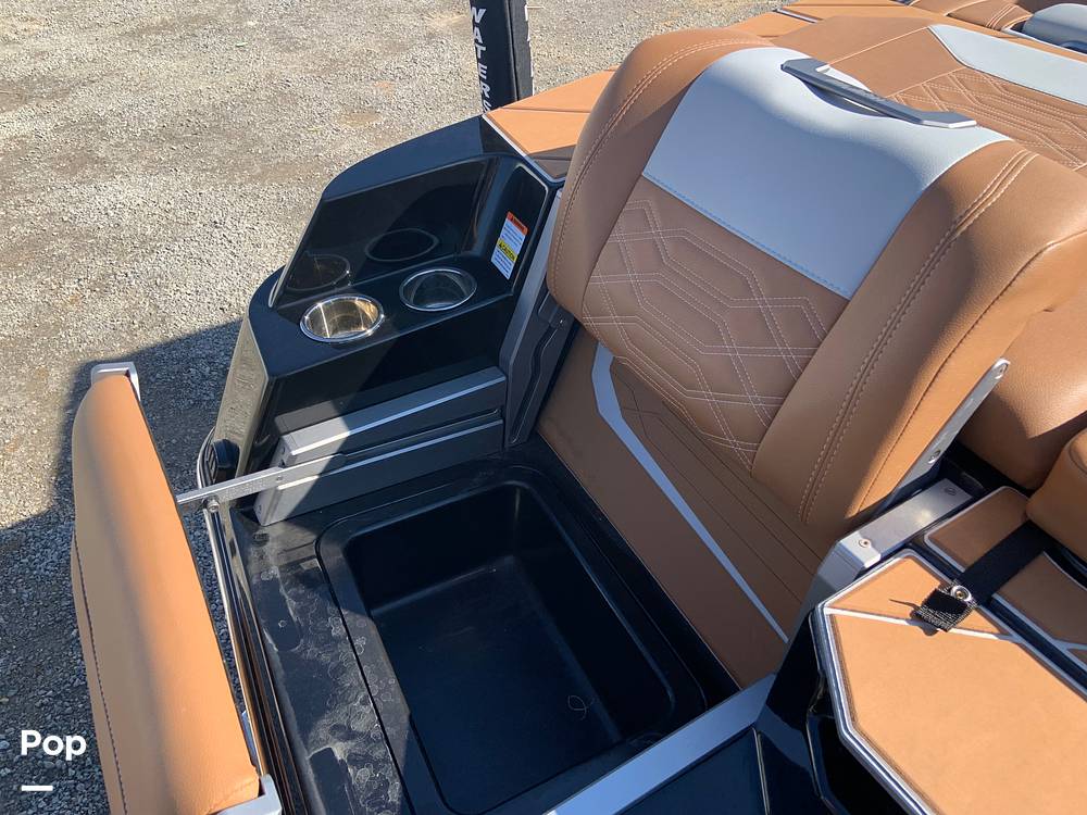 Slide: The Image of Malibu Wakesetter 26 LSV 2023 - 13735752