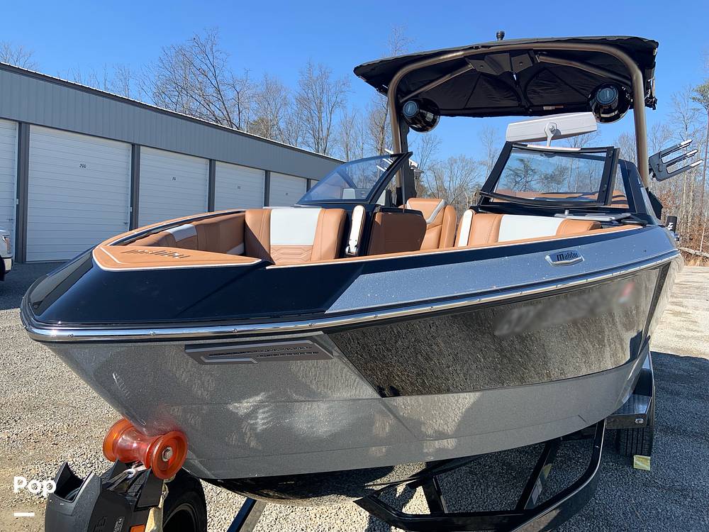Slide: The Image of Malibu Wakesetter 26 LSV 2023 - 13733854
