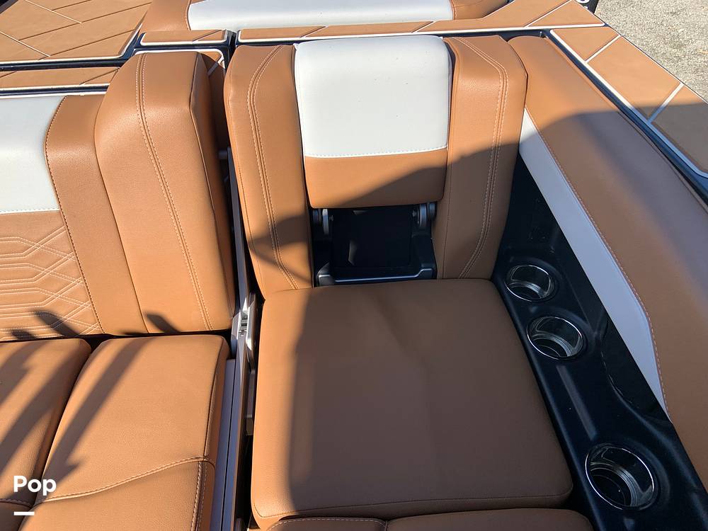 Slide: The Image of Malibu Wakesetter 26 LSV 2023 - 13735802