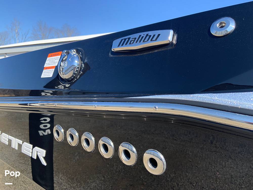 Slide: The Image of Malibu Wakesetter 26 LSV 2023 - 13735480