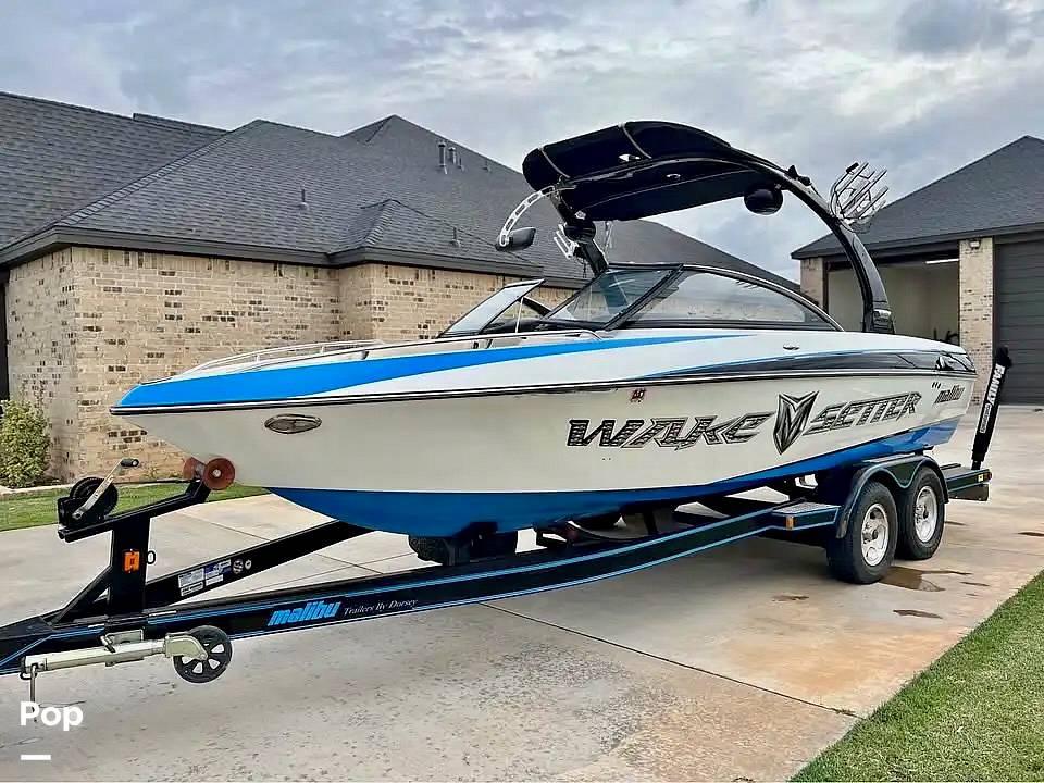 Slide: The Image of Malibu Wakesetter VLX 2008 - 15420294