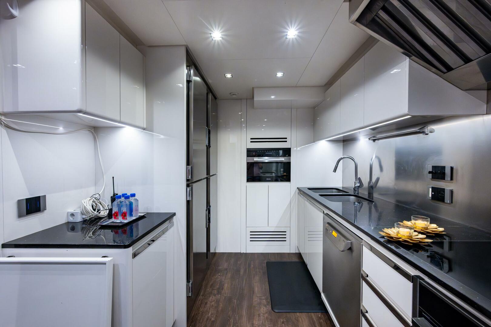 Slide: The Image of Mangusta 54 Gransport Goldeneye 2020 Mangusta 54 Gransport 177' - Goldeneye - 5252732