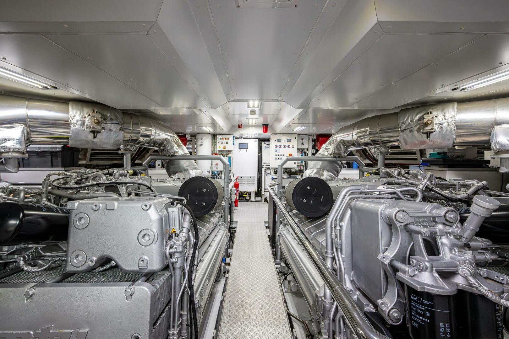 Slide: The Image of Mangusta 54 Gransport Goldeneye 2020 Mangusta 54 Gransport 177' - Goldeneye - 5252747