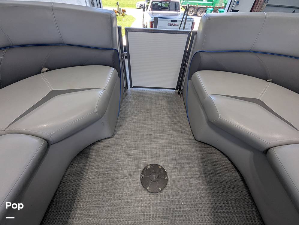 Slide: The Image of Manitou LX 270 SHP SLW 2021 - 15771158