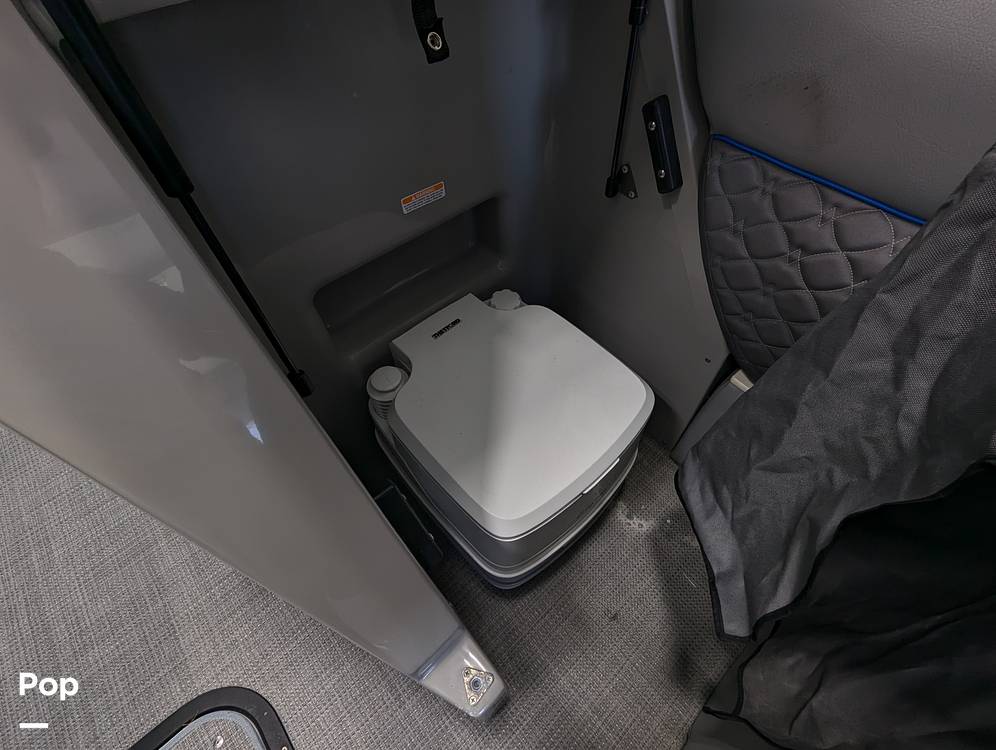 Slide: The Image of Manitou LX 270 SHP SLW 2021 - 15771385