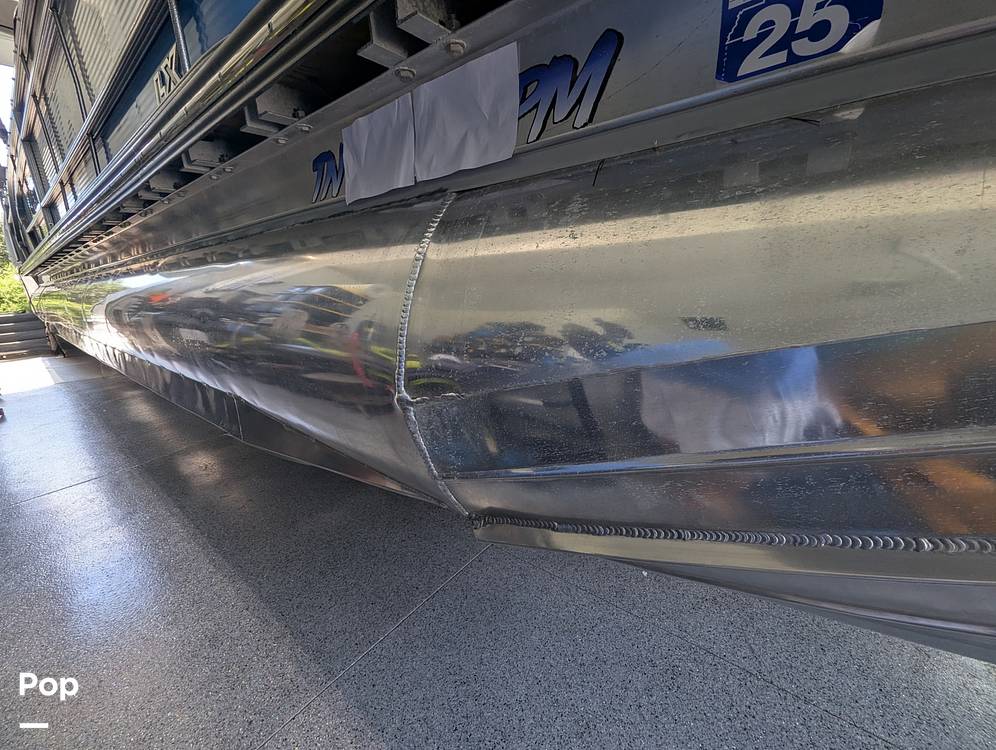 Slide: The Image of Manitou LX 270 SHP SLW 2021 - 15779615