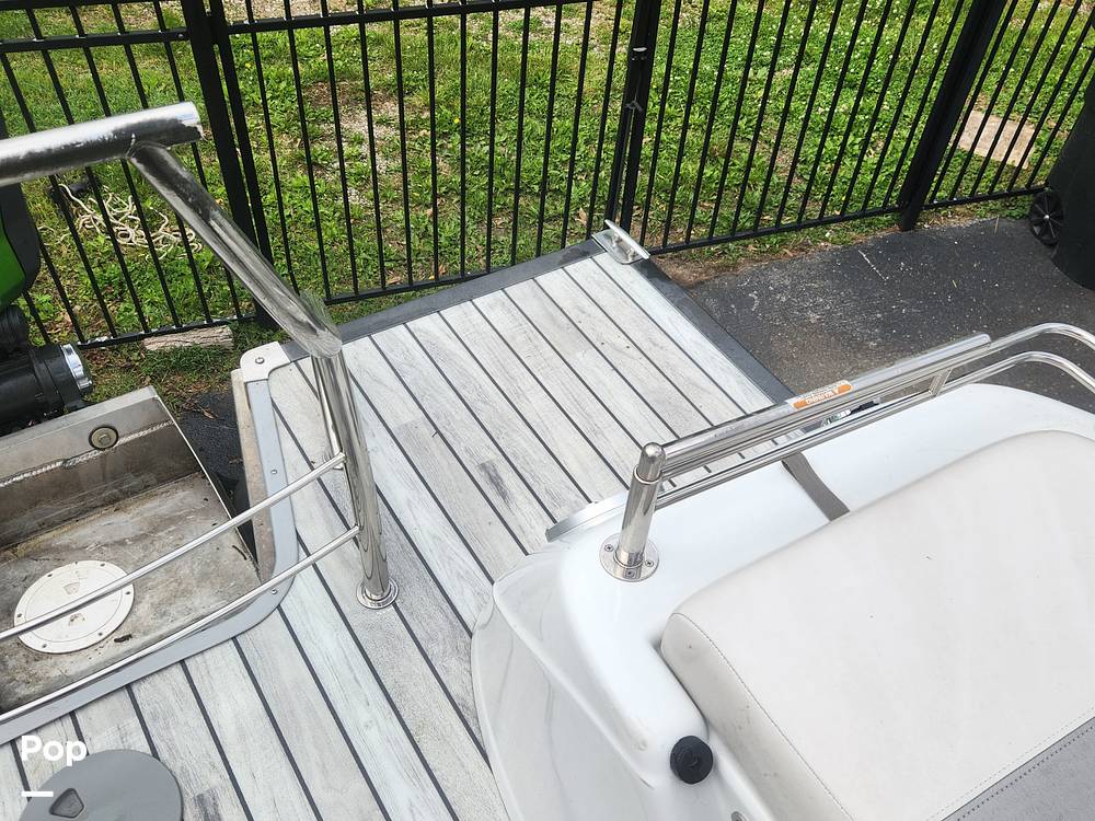 Slide: The Image of Manitou Xplode 23 SRS SHP 2015 - 15458949