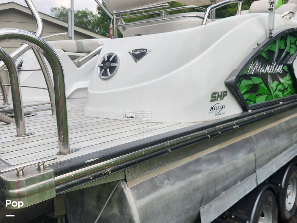 Slide: The Image of Manitou Xplode 23 SRS SHP 2015 - 15458952