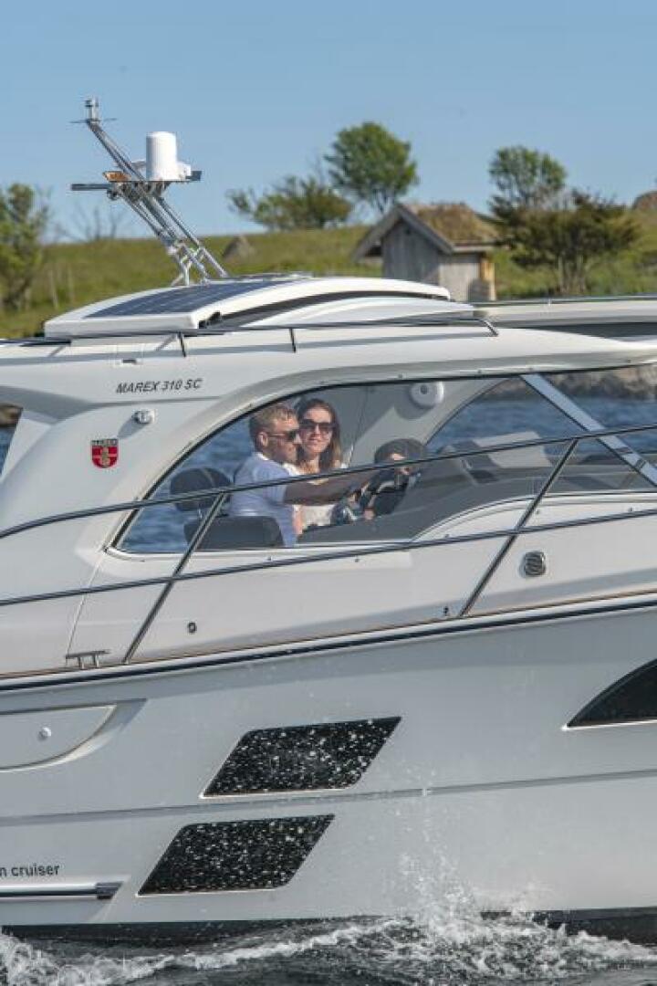 Slide: The Image of Marex 310 Sun Cruiser 2025 - 5062501