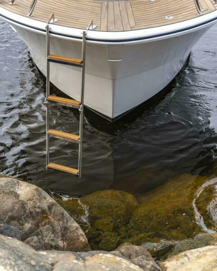 Slide: The Image of Marex 310 Sun Cruiser 2025 - 5062155