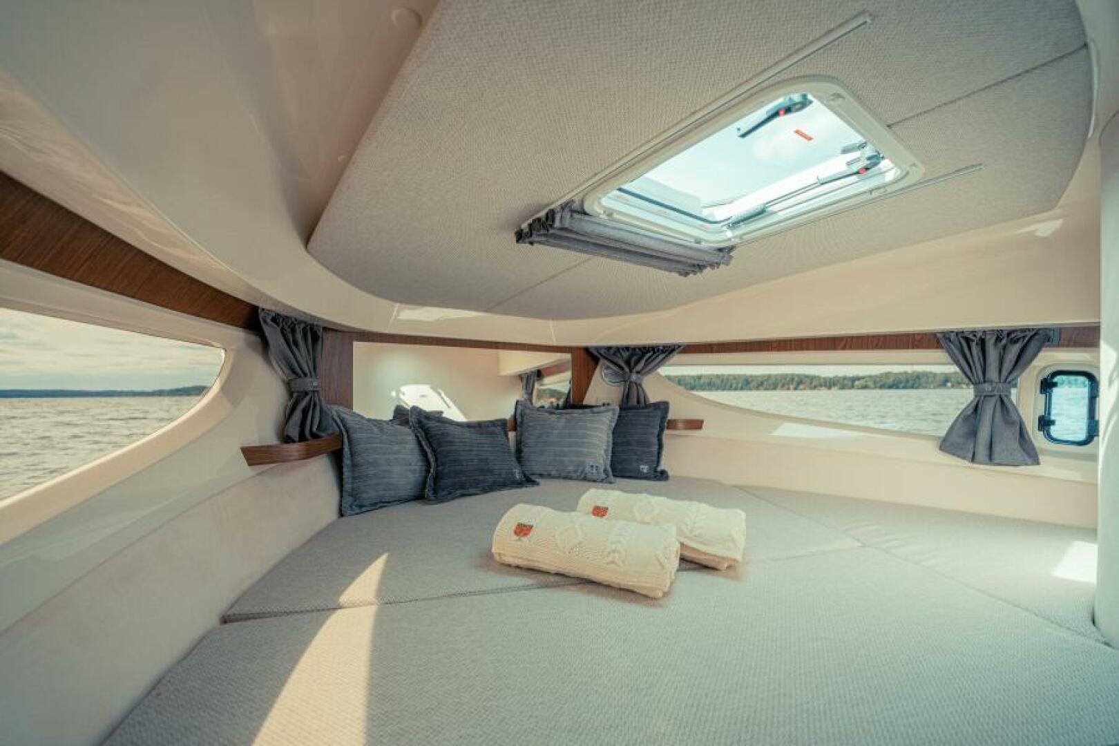 Slide: The Image of Marex 330 Scandinavia 2025 - 5062005