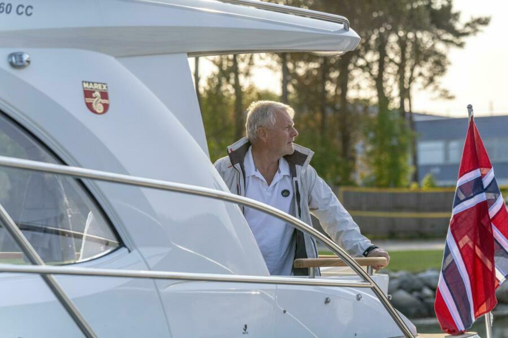 Slide: The Image of Marex 360 Cabriolet Cruiser 2025 - 5062271