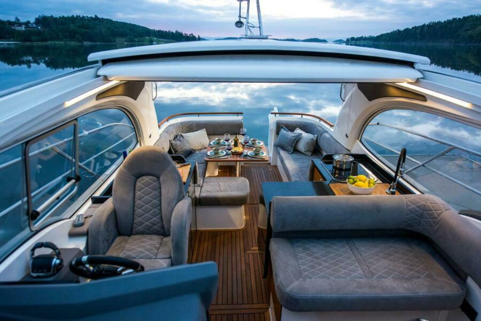 Slide: The Image of Marex 360 Cabriolet Cruiser 2025 - 5062293