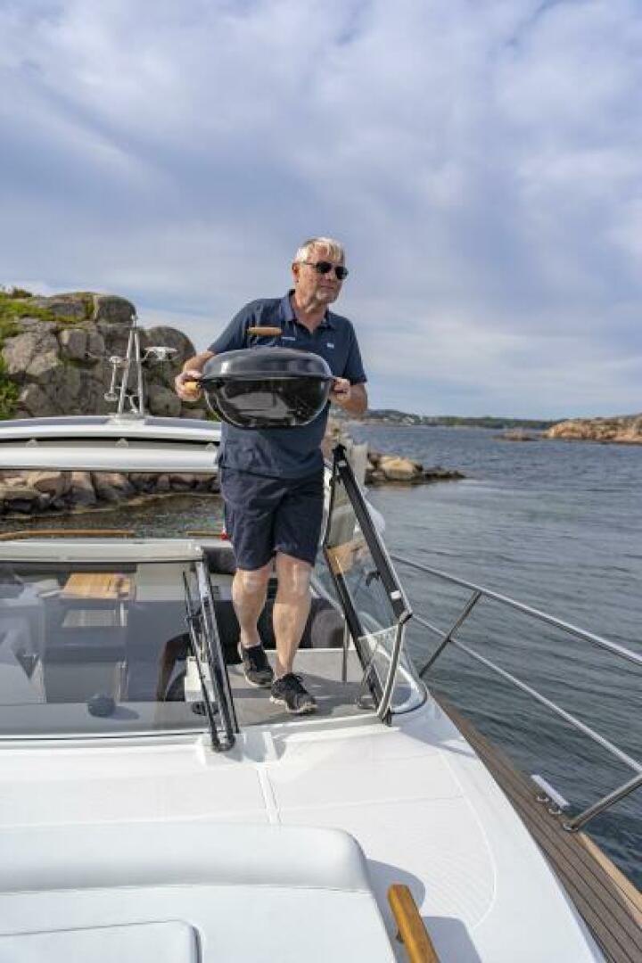 Slide: The Image of Marex 360 Cabriolet Cruiser 2025 - 5062237