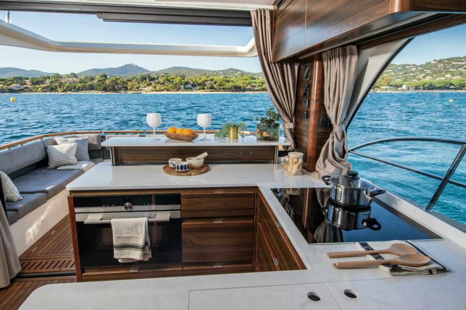 Slide: The Image of Marex 440 Gourmet Cruiser 2025 - 5062358