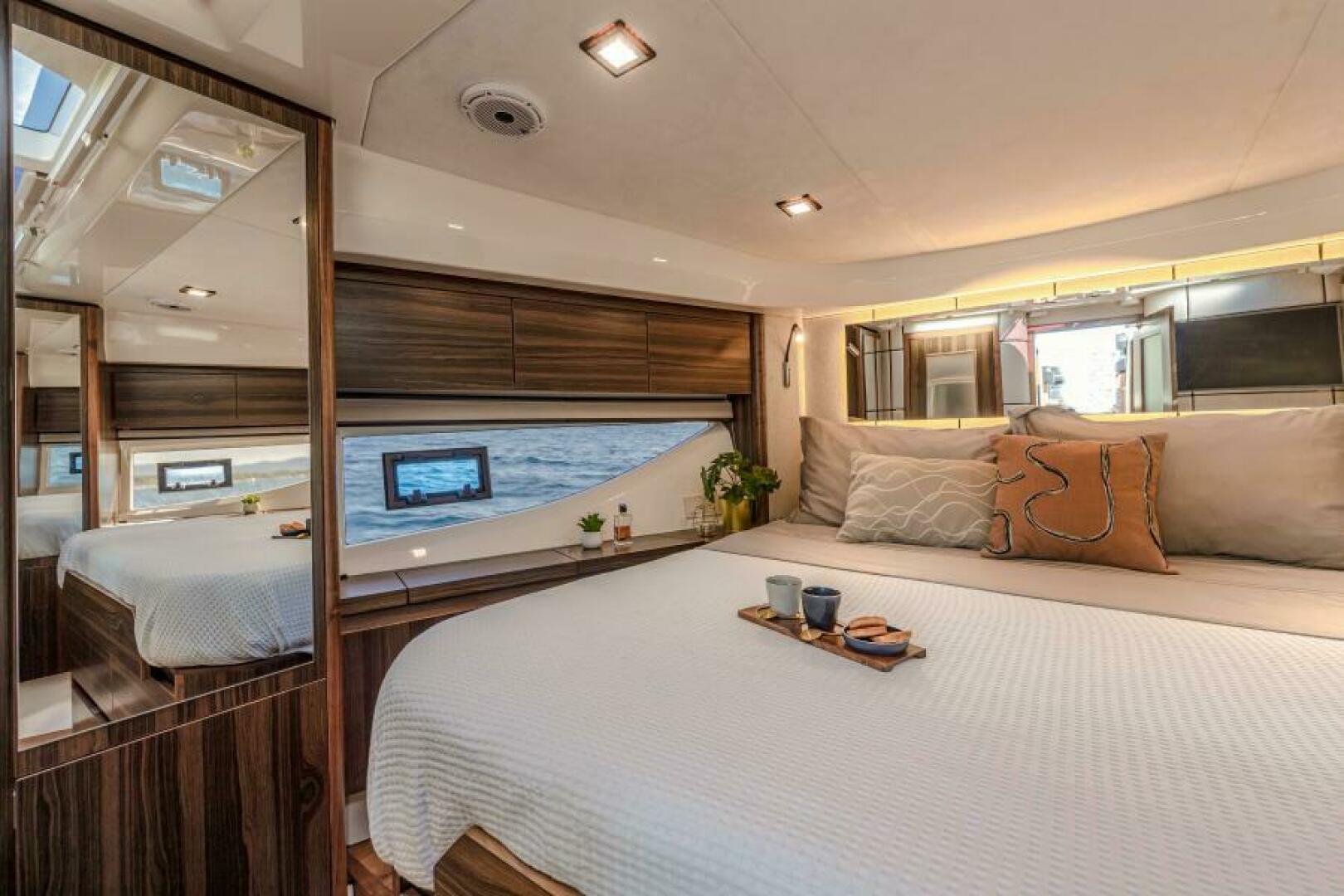 Slide: The Image of Master Cabin - 5062586