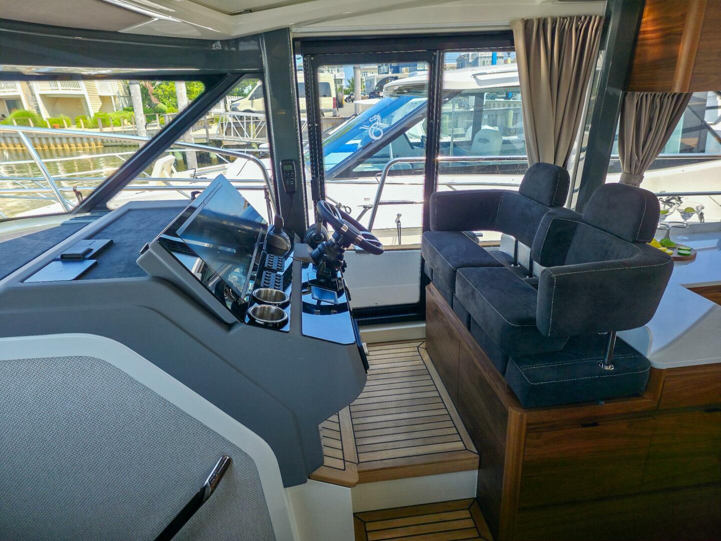 Slide: The Image of Marex 440 Gourmet Cruiser 2026 - 5516003