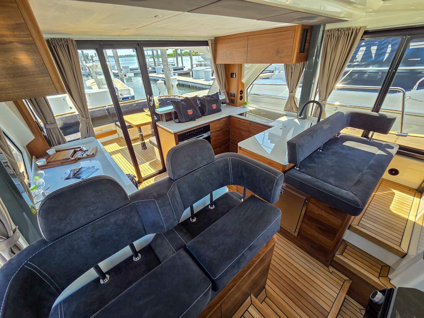 Slide: The Image of Marex 440 Gourmet Cruiser 2026 - 5516005