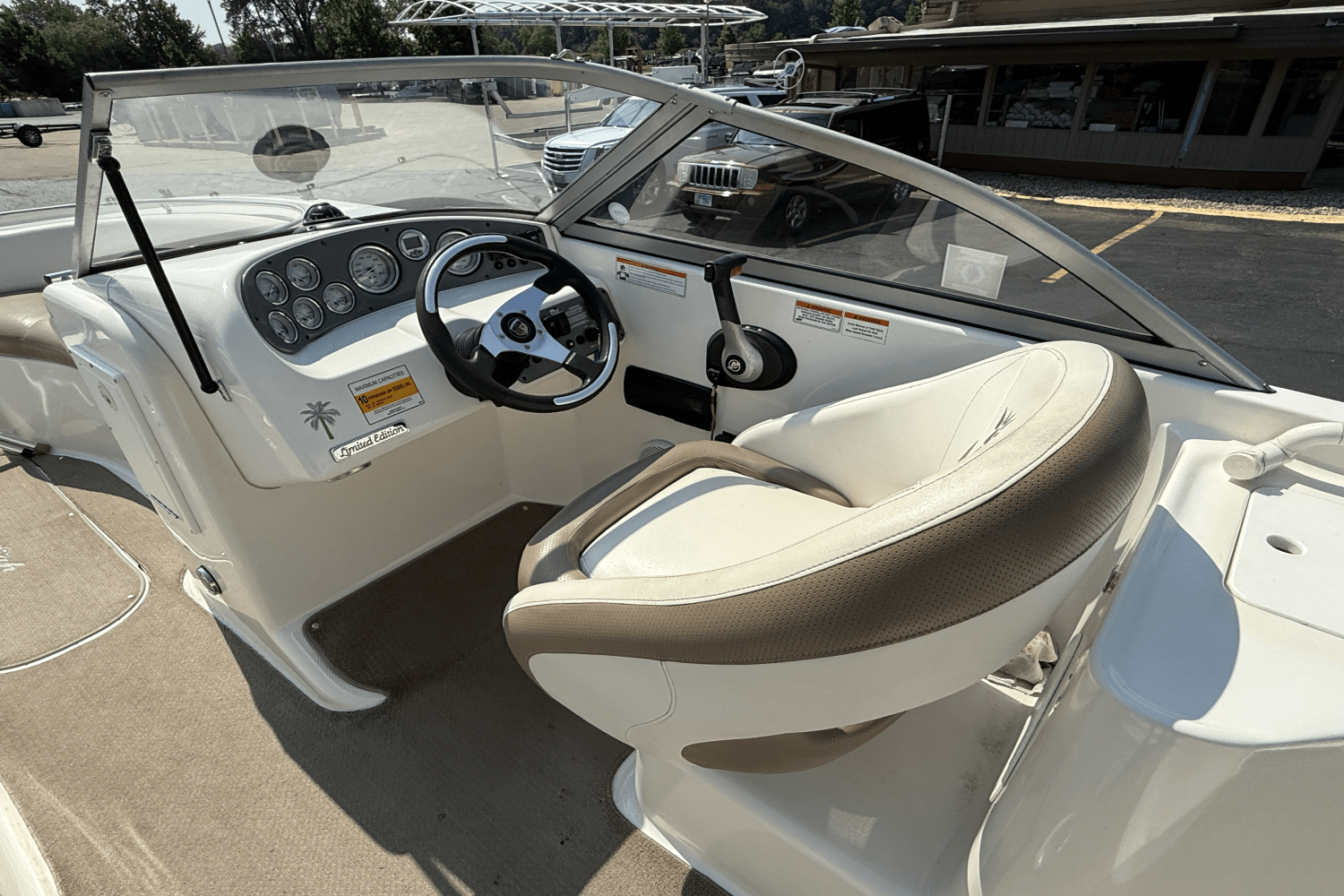 Slide: The Image of Mariah DX 213 2008 - 10