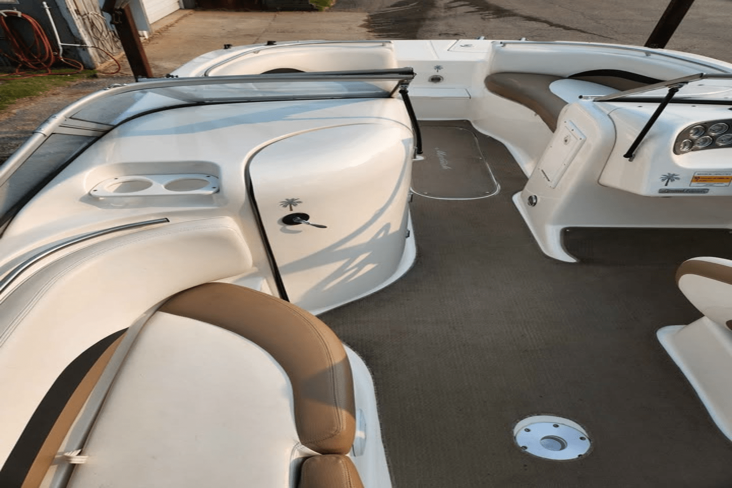 Slide: The Image of Mariah DX 213 2008 - 13