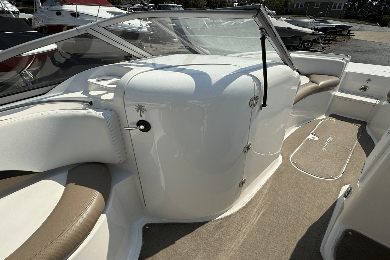 Slide: The Image of Mariah DX 213 2008 - 22