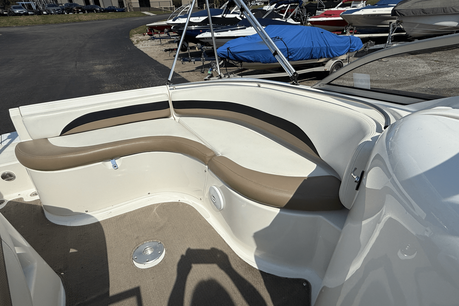 Slide: The Image of Mariah DX 213 2008 - 24