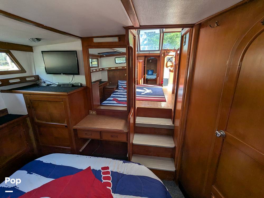 Slide: The Image of Marine Trader 38 Double Cabin 1987 - 15244904