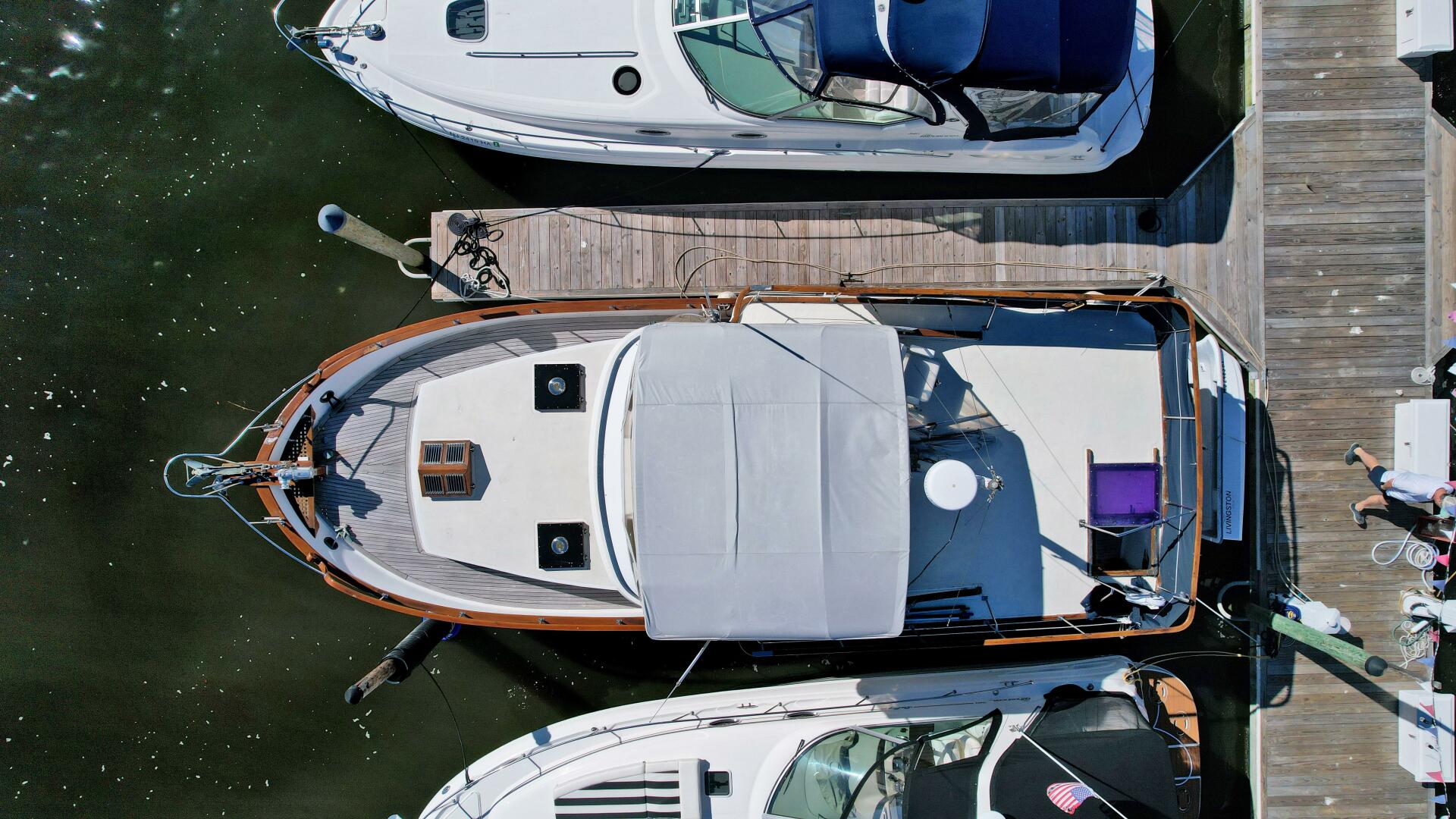 Slide: The Image of Marine Trader 40 1984 - 4643063